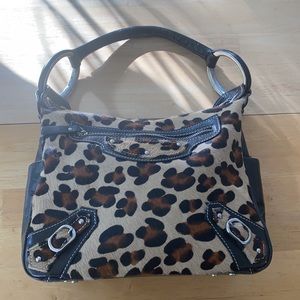 HELEN WELSH. VINTAGE Purse Pony Hair Leopard Print w/Leather closure & Straps.